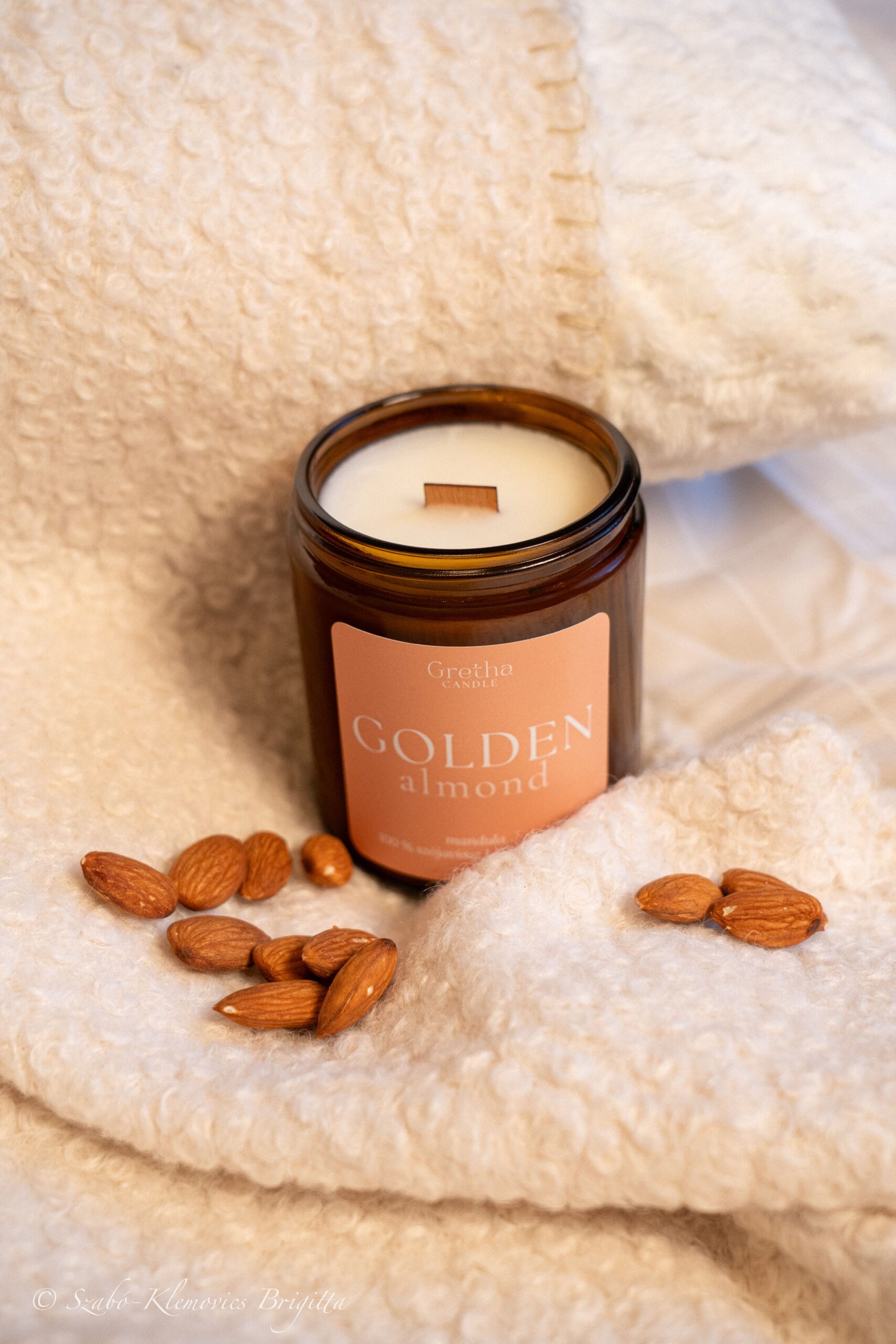 Golden Almond Illatgyertya - Image 2